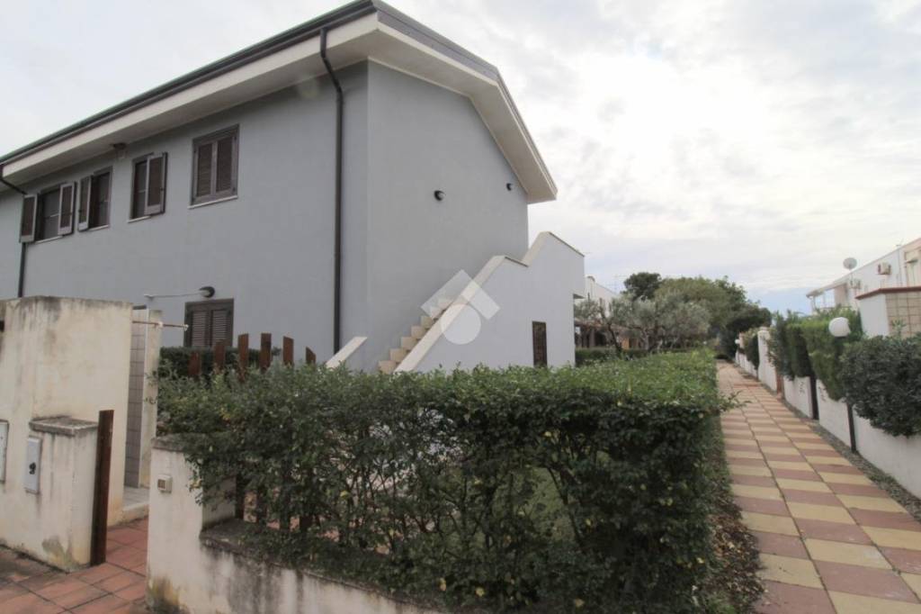appartamento in vendita ad Isola di Capo Rizzuto