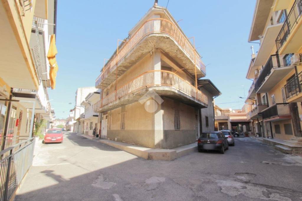 casa indipendente in vendita ad Isola di Capo Rizzuto