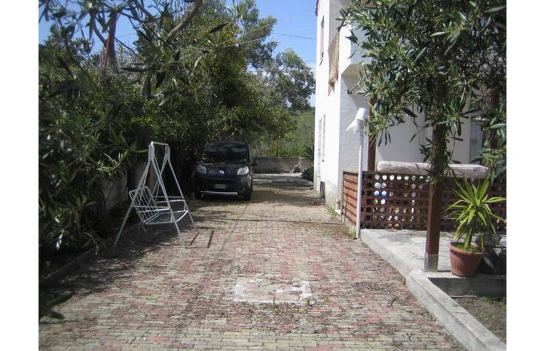 casa indipendente in vendita ad Isola di Capo Rizzuto in zona Marinella