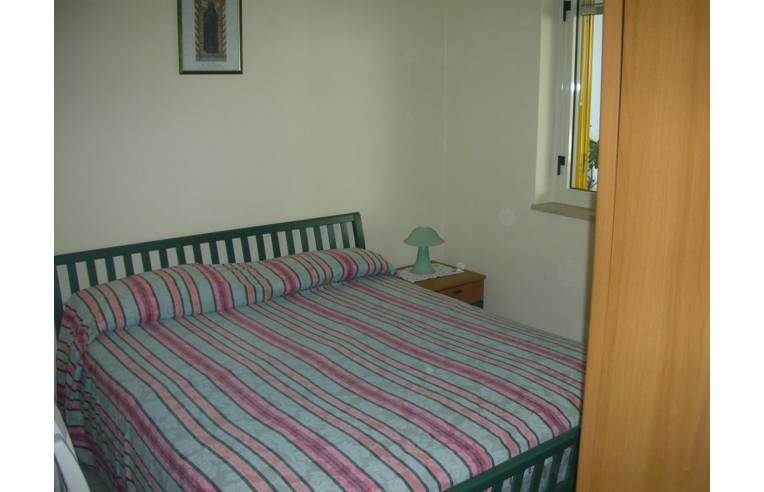 casa indipendente in vendita ad Isola di Capo Rizzuto in zona Le Castella