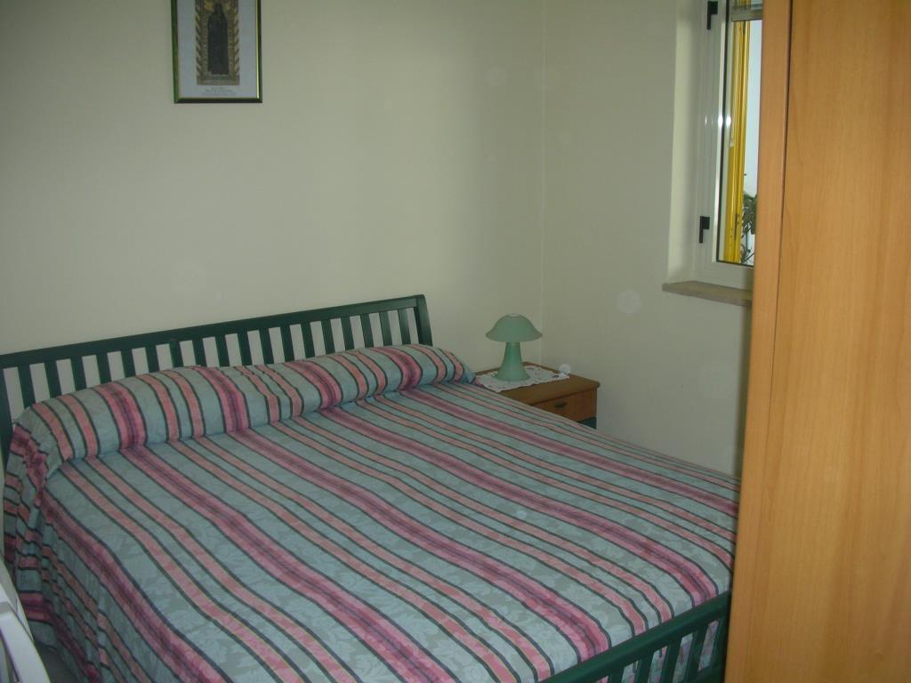 casa indipendente in vendita ad Isola di Capo Rizzuto in zona Le Castella