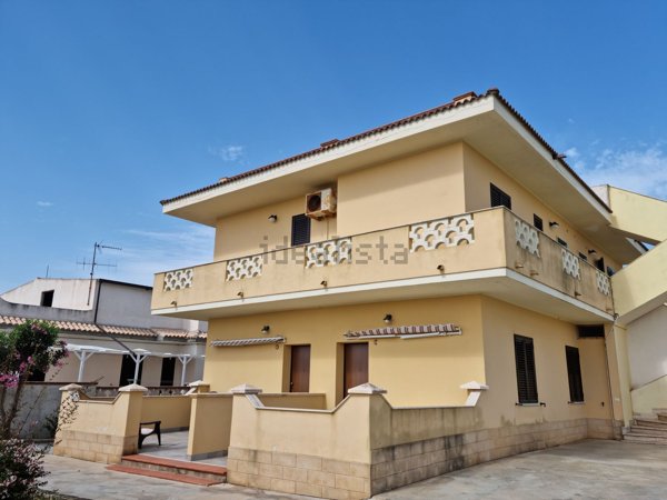 appartamento in vendita ad Isola di Capo Rizzuto