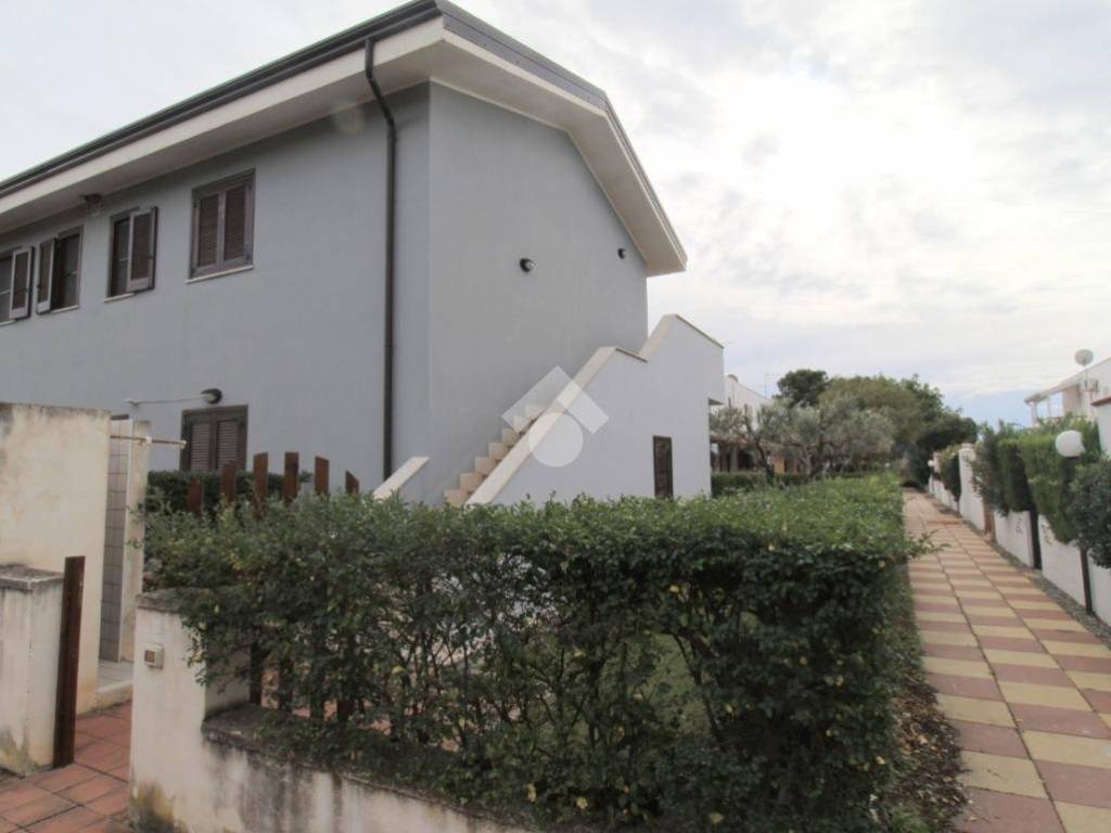 appartamento in vendita ad Isola di Capo Rizzuto