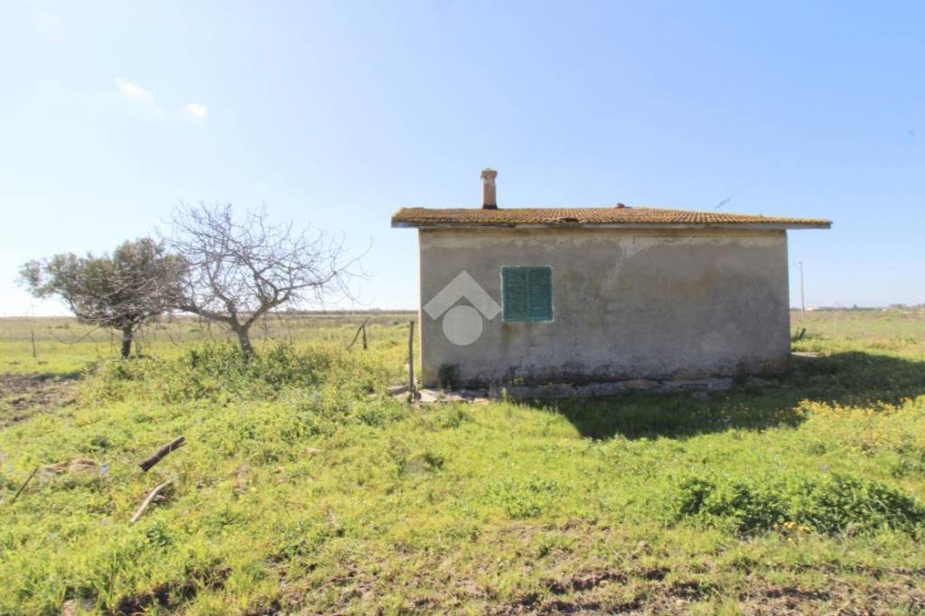 rudere in vendita ad Isola di Capo Rizzuto