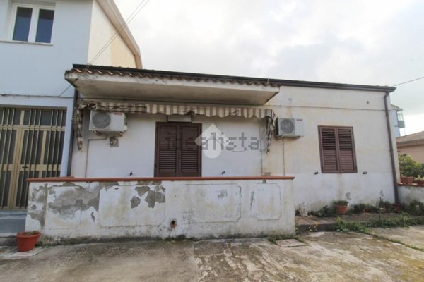 casa indipendente in vendita ad Isola di Capo Rizzuto