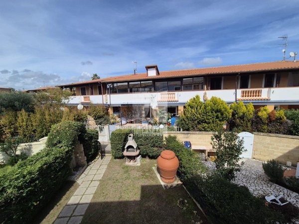 appartamento in vendita ad Isola di Capo Rizzuto