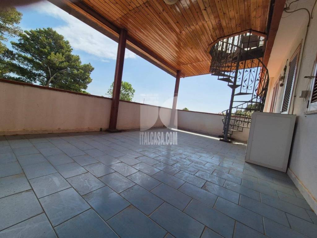 appartamento in vendita ad Isola di Capo Rizzuto in zona Sant'Anna