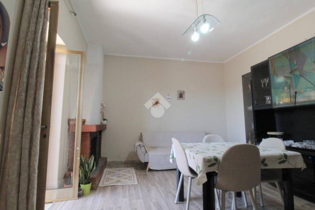 casa indipendente in vendita ad Isola di Capo Rizzuto in zona Marinella