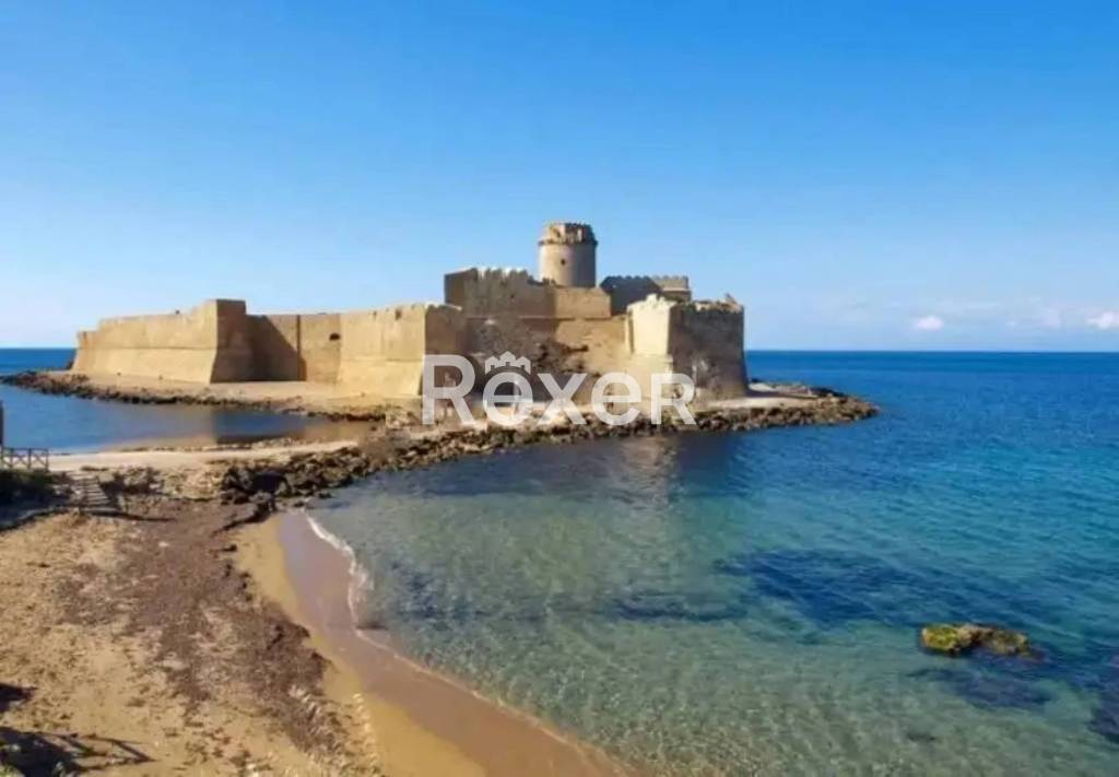 appartamento in vendita ad Isola di Capo Rizzuto