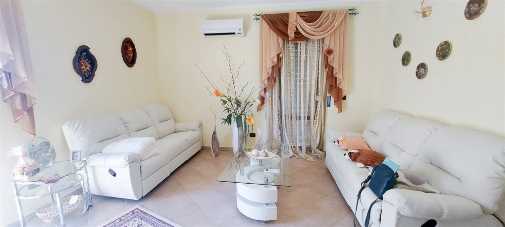 casa indipendente in vendita a Melissa