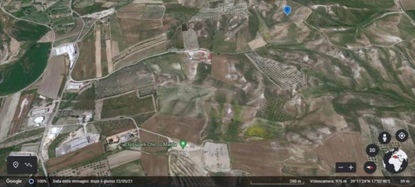 negozio in vendita a Rocca di Neto