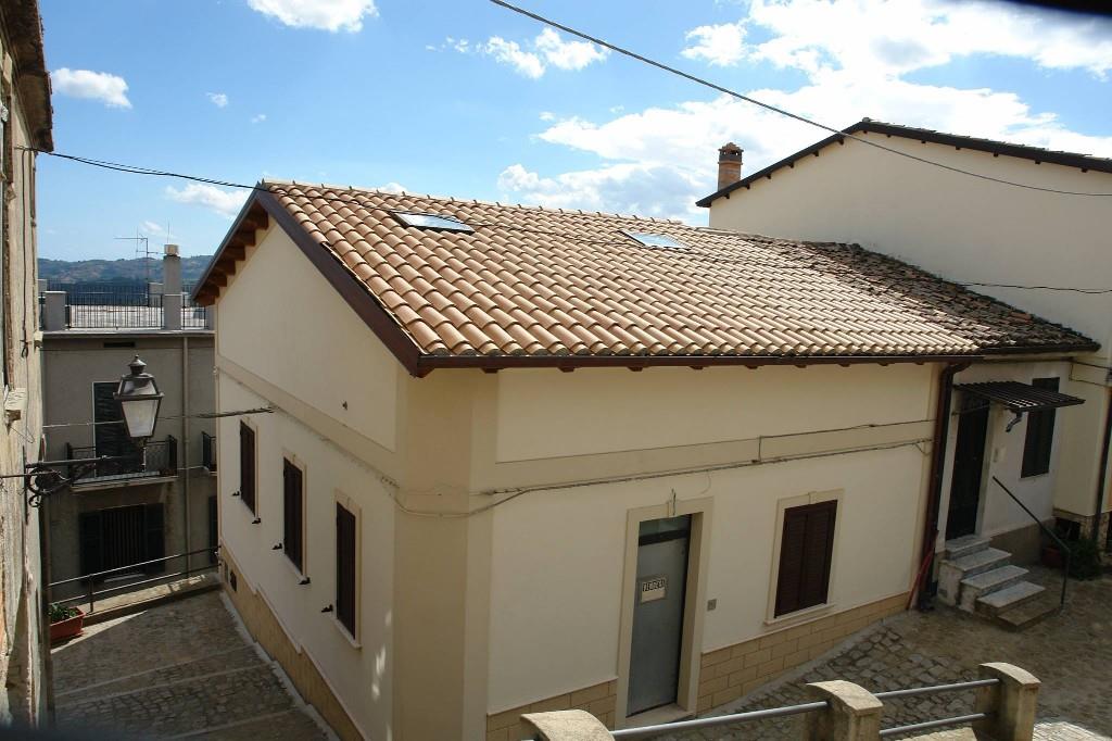 casa indipendente in vendita a Santa Severina