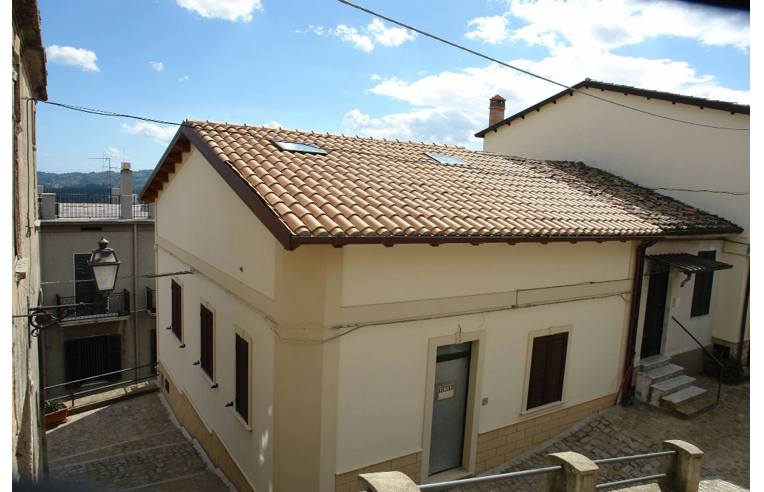 casa indipendente in vendita a Santa Severina