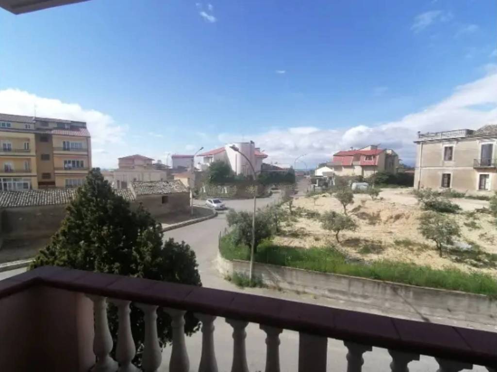 appartamento in vendita a Strongoli