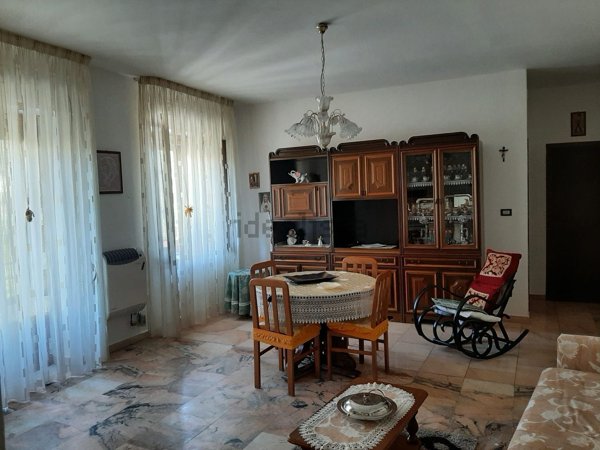 appartamento in vendita a Strongoli