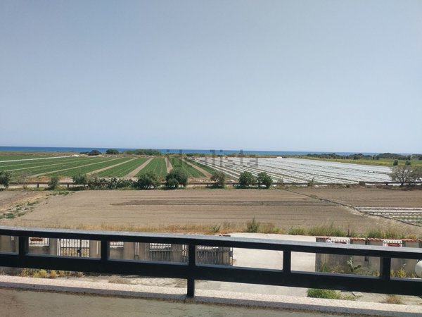 casa indipendente in vendita a Strongoli