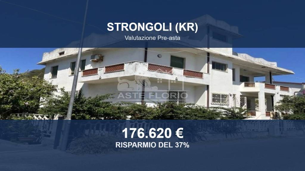 appartamento in vendita a Strongoli in zona Marina
