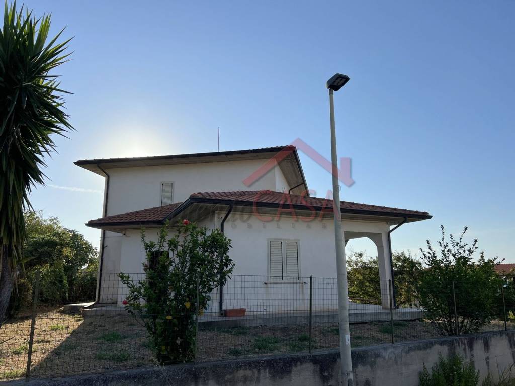 casa indipendente in vendita a Briatico