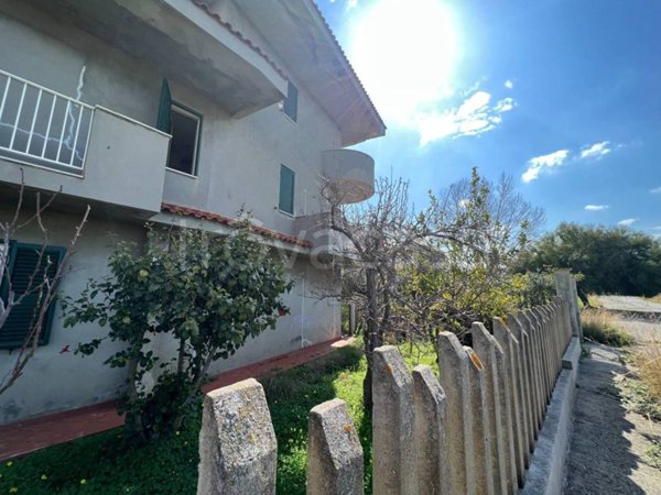 casa indipendente in vendita a Briatico