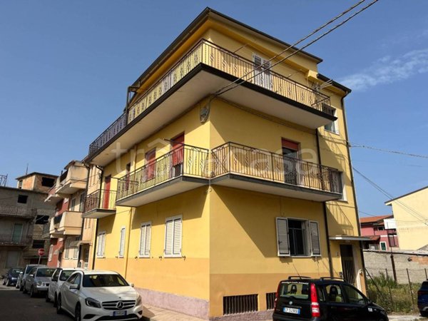 casa indipendente in vendita a Briatico