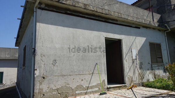 casa indipendente in vendita a Briatico