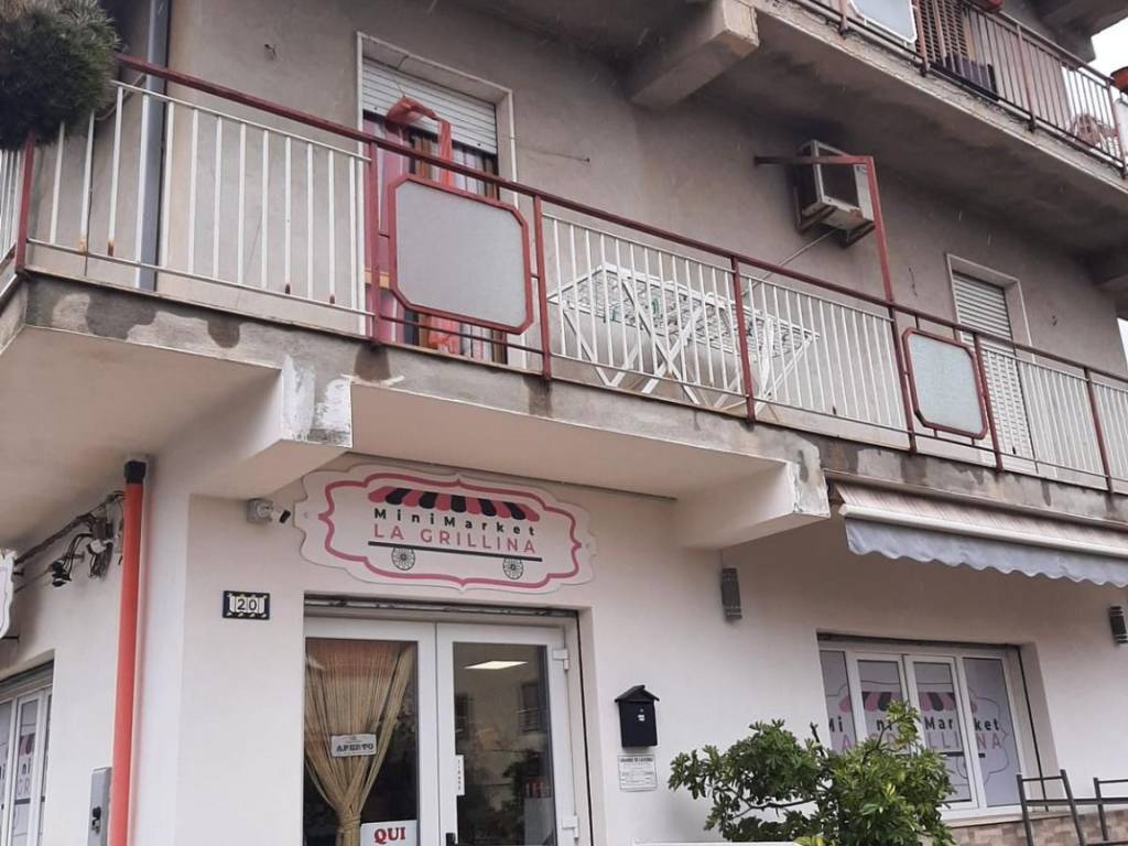 appartamento in vendita a Briatico in zona San Costantino