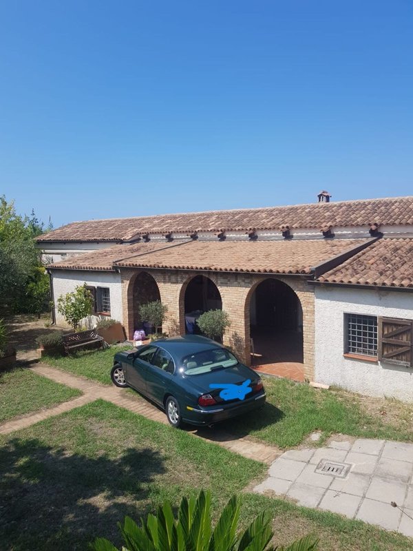 casa indipendente in vendita a Briatico