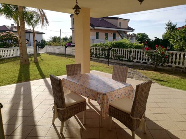 appartamento in vendita a Briatico