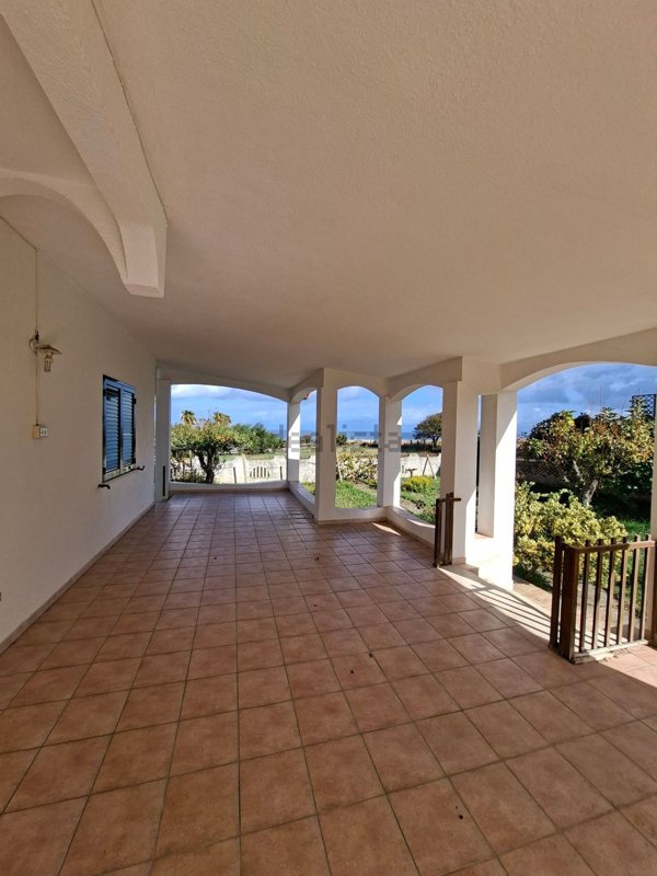 casa indipendente in vendita a Briatico