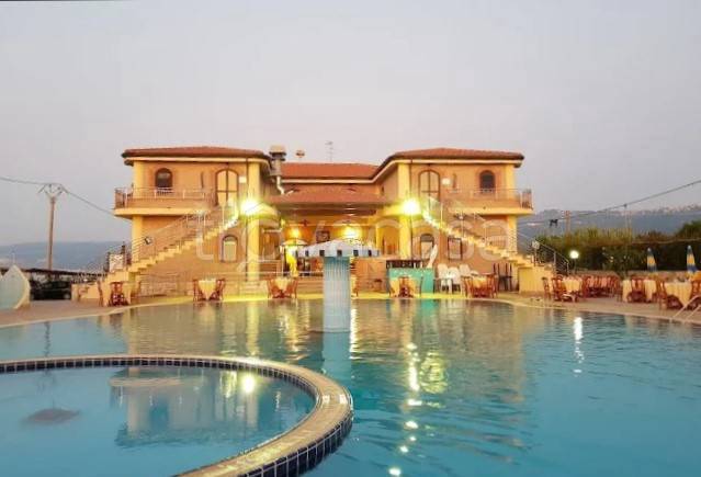 negozio in vendita a Briatico