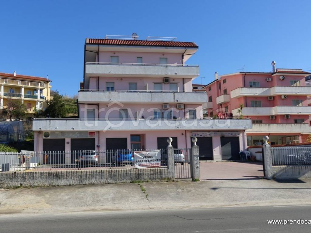 appartamento in vendita a Briatico in zona San Leo