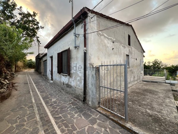 casa indipendente in vendita a Briatico in zona Sciconi
