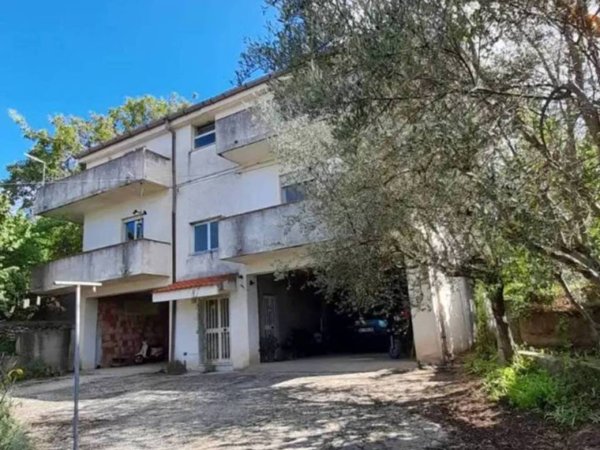 casa indipendente in vendita a Drapia in zona Carìa