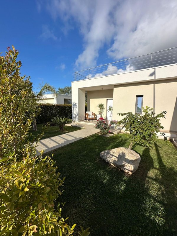 casa indipendente in vendita a Drapia