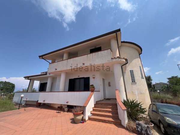 casa indipendente in vendita a Drapia