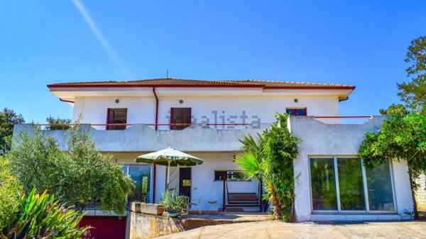 casa indipendente in vendita a Francavilla Angitola