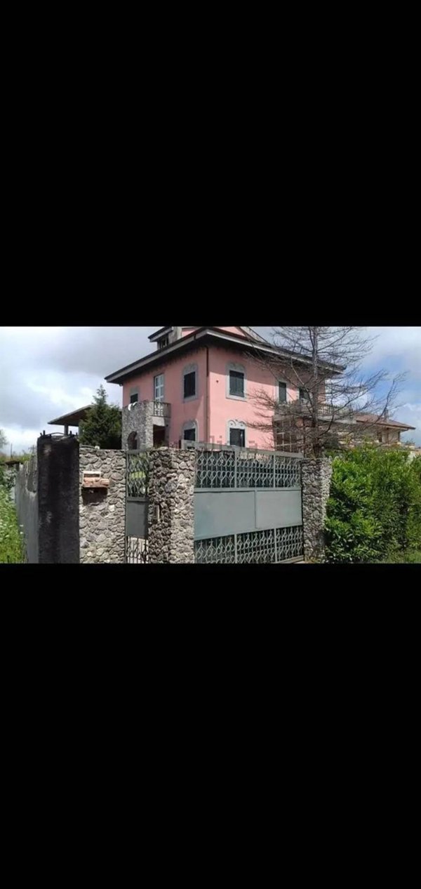 casa indipendente in vendita ad Ionadi