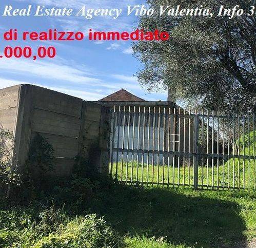 casa semindipendente in vendita ad Ionadi in zona Nao