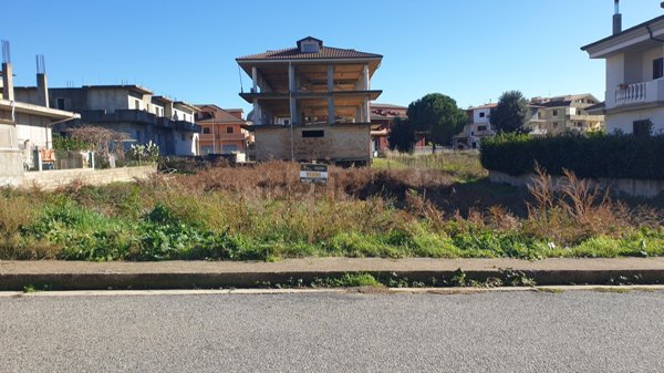 bifamiliare in vendita ad Ionadi in zona Vena