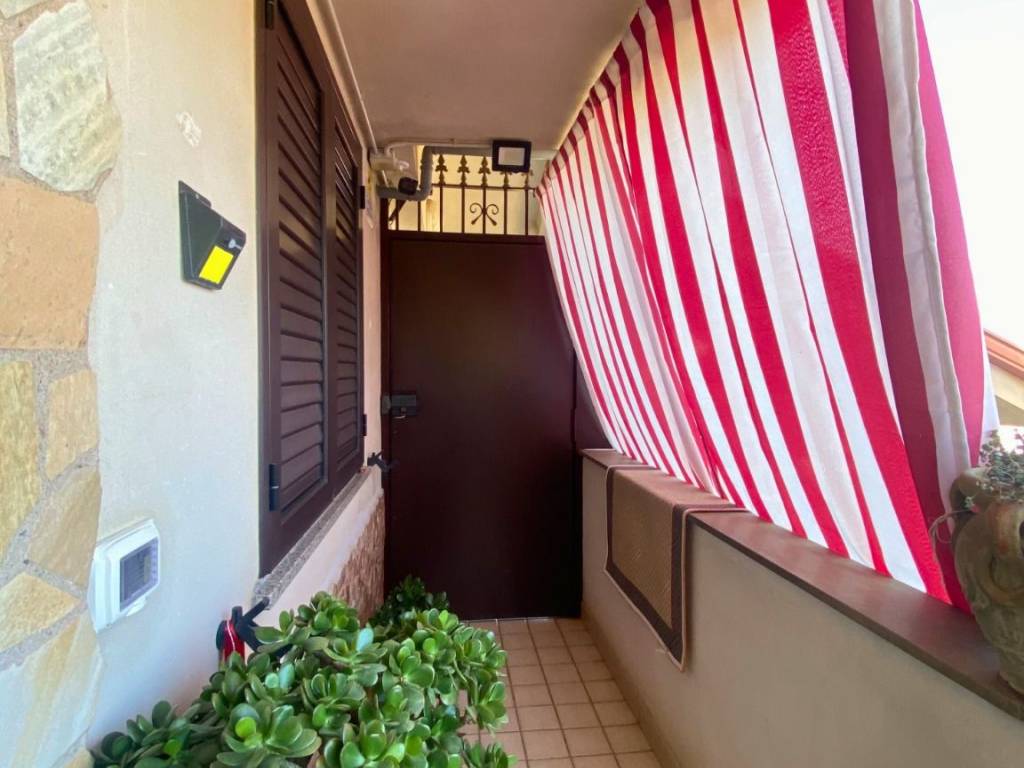 appartamento in vendita ad Ionadi in zona Vena
