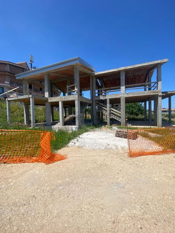 casa indipendente in vendita ad Ionadi in zona Vena