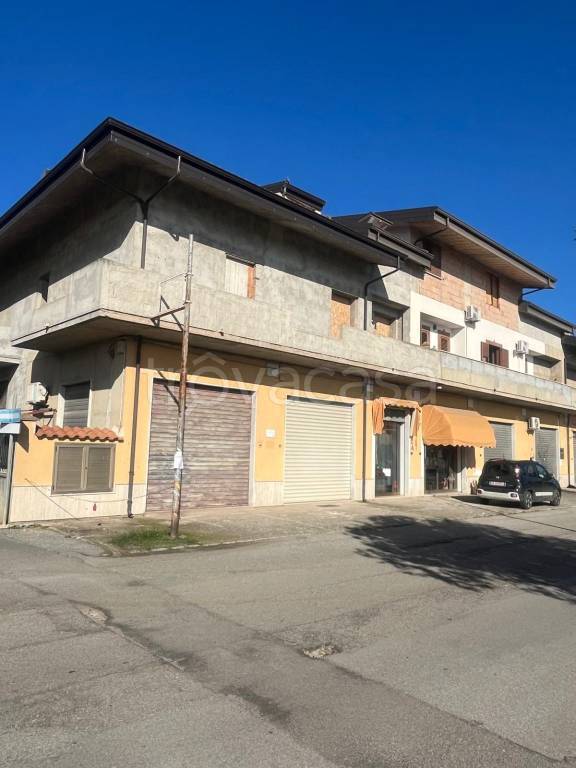 appartamento in vendita ad Ionadi in zona Vena