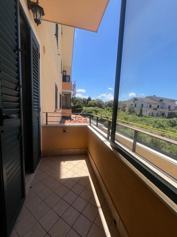 appartamento in vendita ad Ionadi in zona Vena