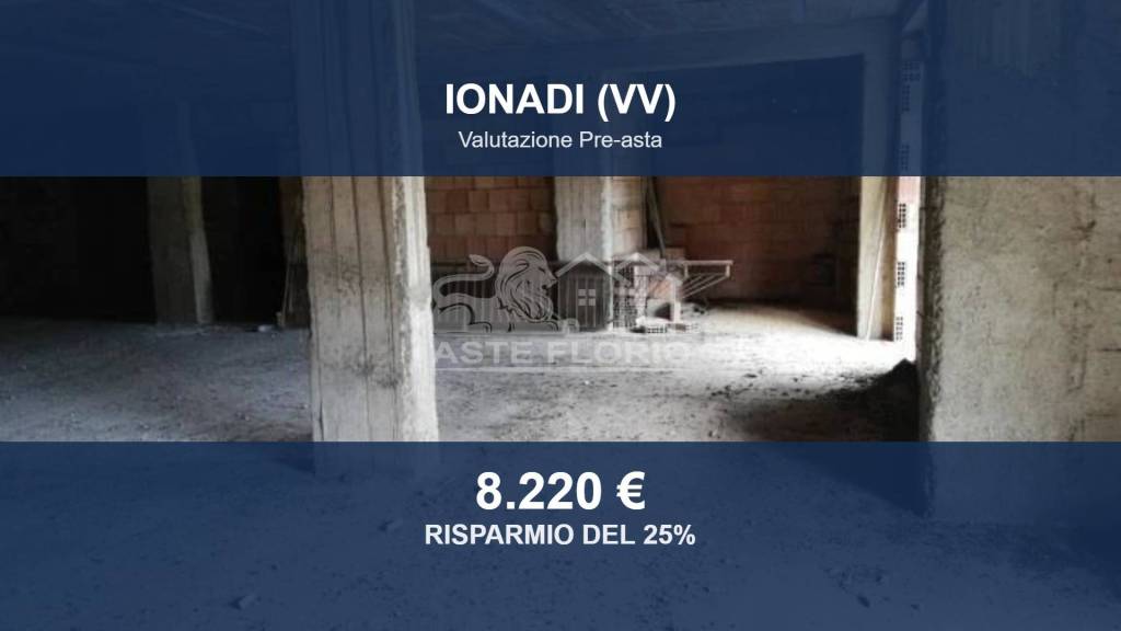 locale commerciale in vendita ad Ionadi