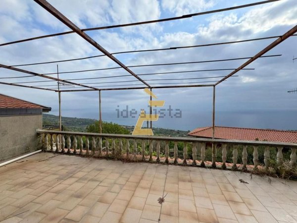 casa indipendente in vendita a Joppolo