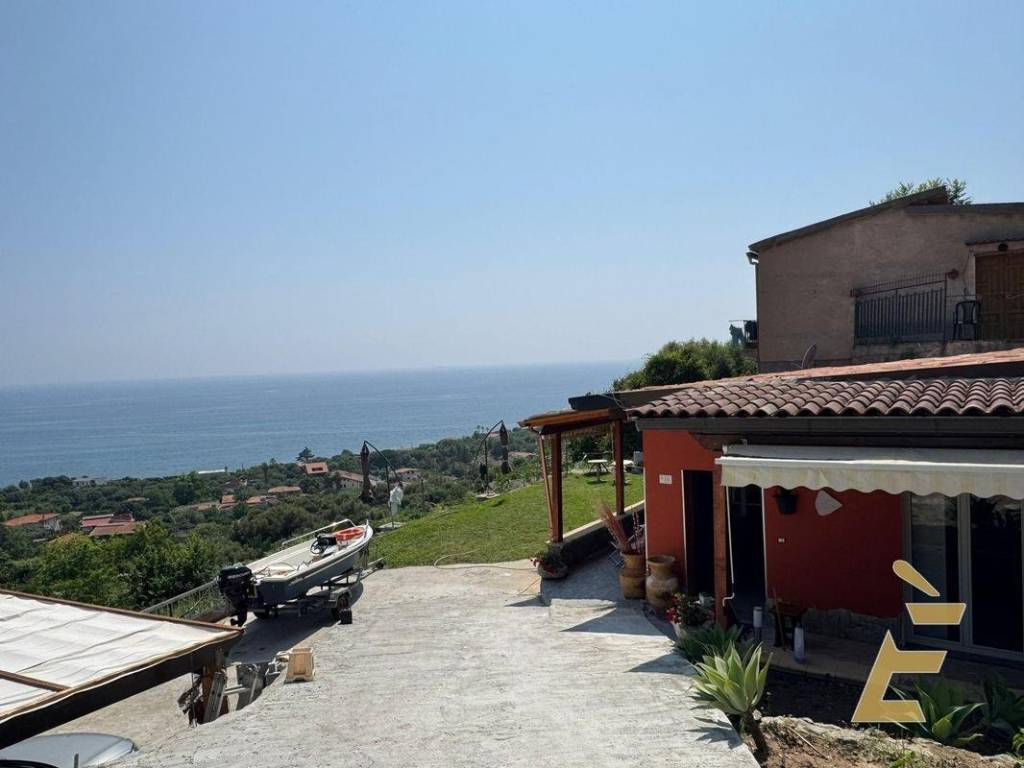 casa indipendente in vendita a Joppolo