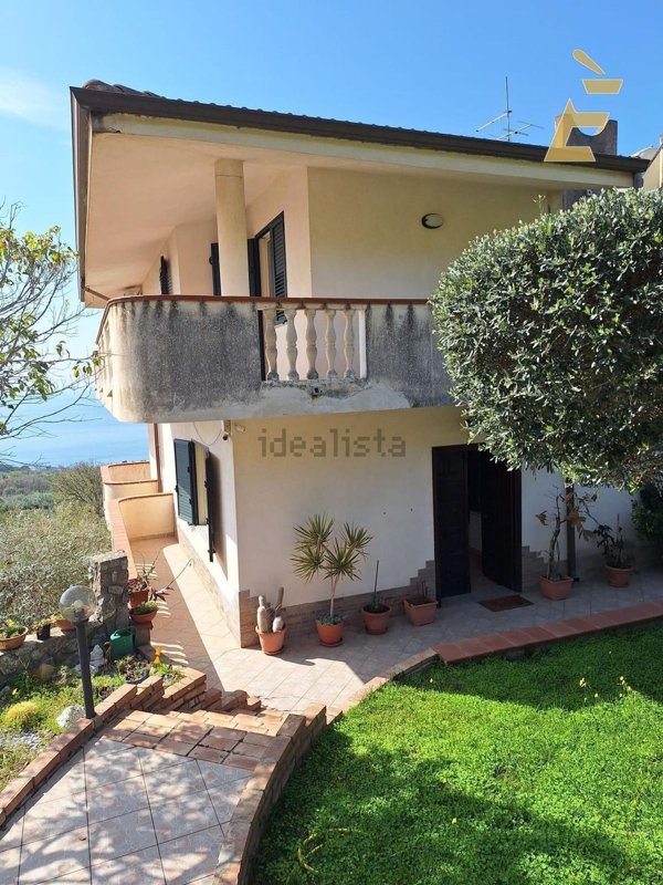 casa indipendente in vendita a Joppolo