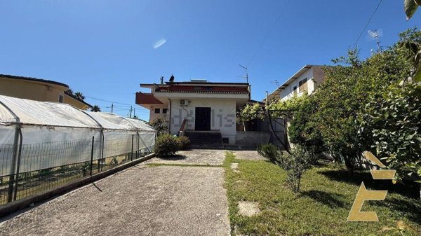 casa indipendente in vendita a Joppolo