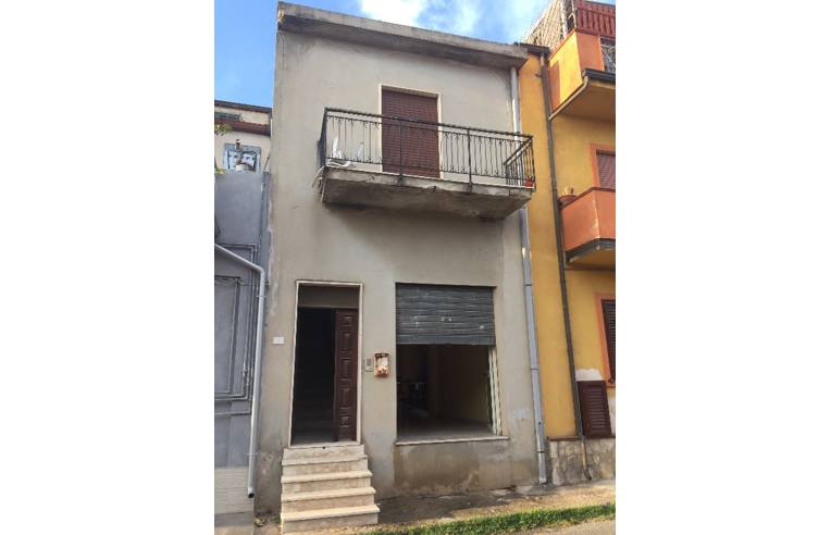 casa indipendente in vendita a Limbadi