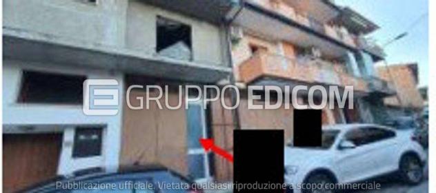 negozio in vendita a Mileto